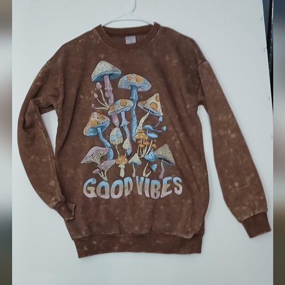 No Boundaries Tops - Goodvibes Distressed Oversized Mushroom Sweatshirt Womens Size XS